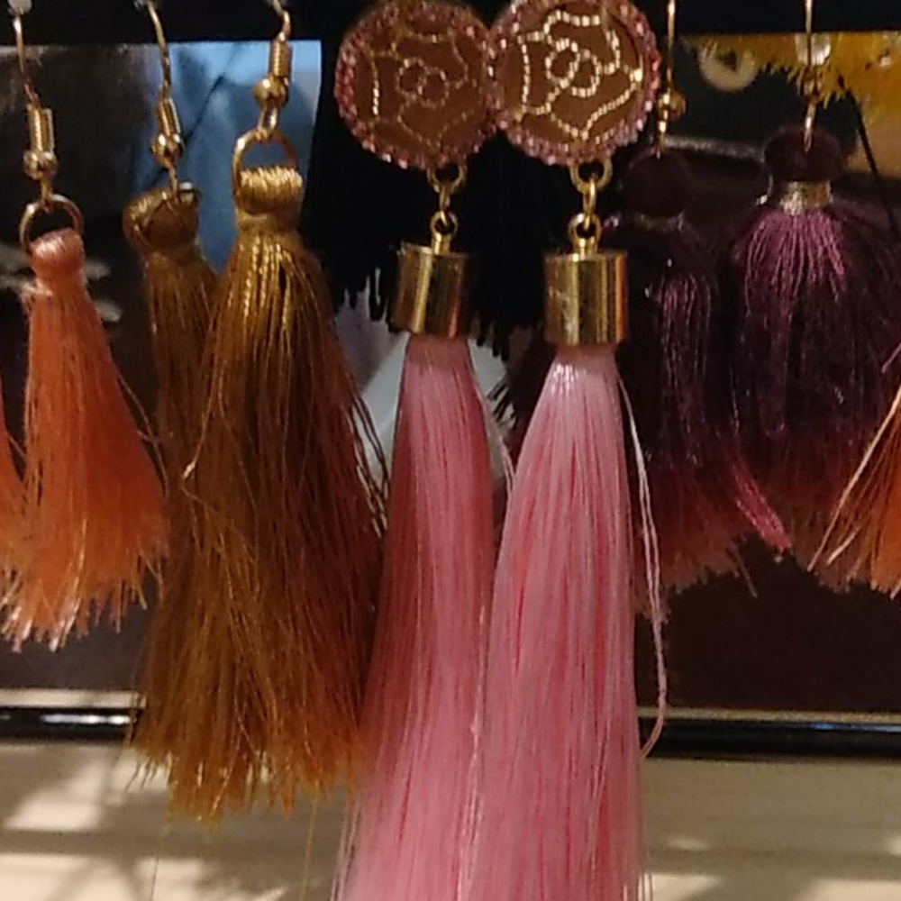 Earrings/Dangles